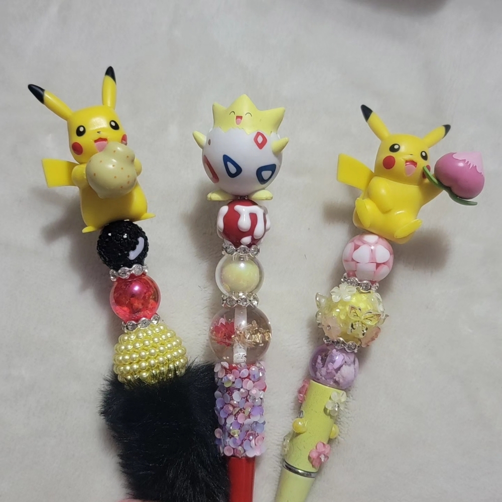 Pokemon pens